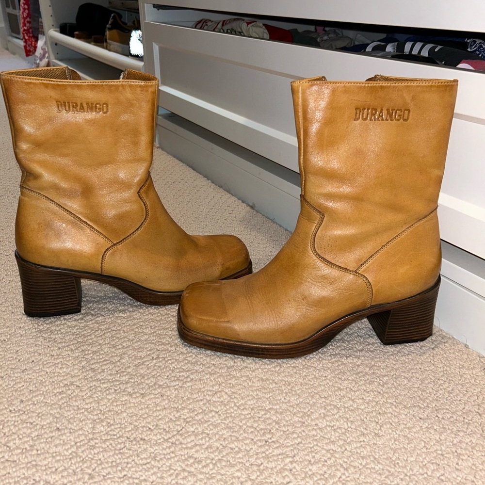 Durango vintage leather boots